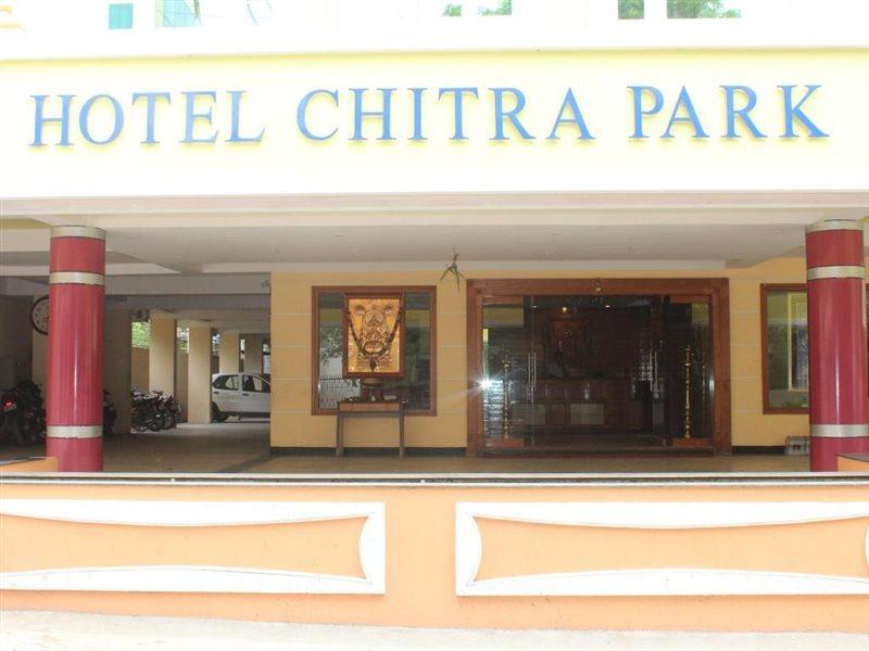 Hotel Chitra Park Thiruchendur Bagian luar foto